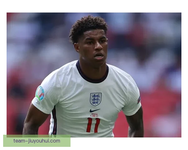 拉什福德征战法甲展现全面个人能力与关键比赛影响力持续提升球队进攻上限